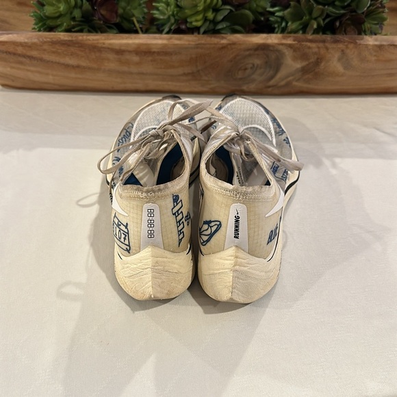 Nike ZoomX Vaporfly‎ Next%
Blue Ribbon Sports White main image 6